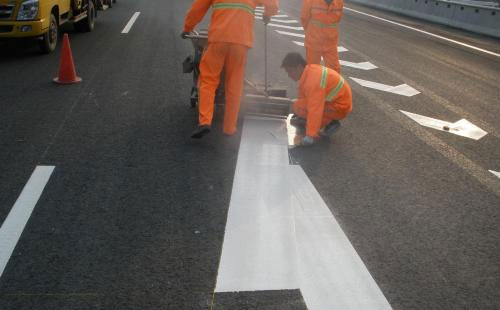 温泉丙烯酸标线涂料